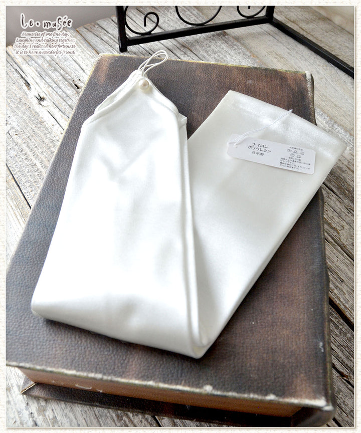 Brocante - フランスアンティーク２点セット✨️マリアージュ 布花ブーケ・レースロンググローブ フランスアンティーク2点セット✨️マリアージュ 布花ブーケ